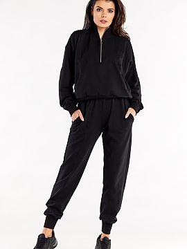 Pantaloni de trening Infinite You  Pantaloni cu croială largă, cu cusături verticale decorative în partea din față a picioarelor și cu o bandă elastică cusută în ta