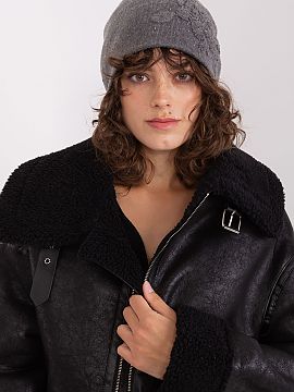 Şapcă AT  Pălărie caldă de iarnă pentru femei din cașmir cu aplicații decorative din pietre de ras.