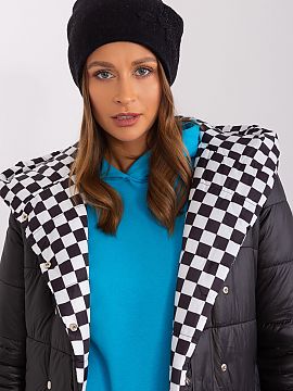 Şapcă AT  Pălărie caldă de iarnă pentru femei din cașmir cu aplicații decorative din pietre de ras.