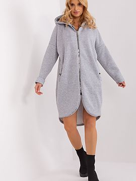 Bluză Relevance  Acest hanorac prelungit este combinația perfectă de stil sportiv și confort maxim. Hanoracul cu croială alungită subliniază designul m