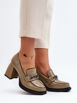 Pantofi dcu toc gros Step in style  Pantofii cu toc din piele sunt alegerea perfectă pentru orice femeie care apreciază încălțămintea la modă și confortabilă! Acest mo