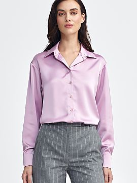 Corset Nife  Corpul are un croi regulat, confecționat dintr-un material cu efect satinat, care adaugă eleganță și o strălucire subtilă. Are un gul