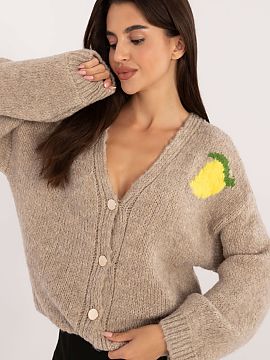 Sveter cu închidere Italy Moda  Pulover casual pentru femei, ideal pentru ocaziile de zi cu zi. Are un imprimeu original plasat pe spate și un mic imprimeu subtil pe faț�