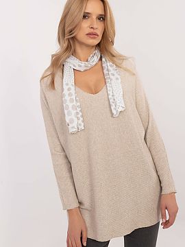 Pulover Italy Moda  Un pulover elegant pentru femei, cu un fir subtil strălucitor, care este perfect atât pentru fiecare zi, cât și pentru muncă și ocazii