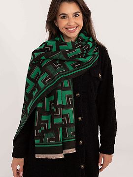 Şal AT  Eșarfă elegantă de 190 cm lungime, confecționată din viscoză moale și plăcută la atingere. Se distinge printr-un model geometric, c