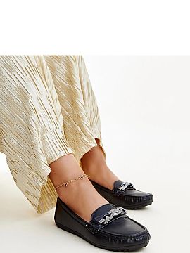 Mocasini Solea  Pantofii negri moccasins decorati cu zirconii Adiba sunt o alegere perfectă pentru cei care apreciază nu doar confortul, ci și eleganța 