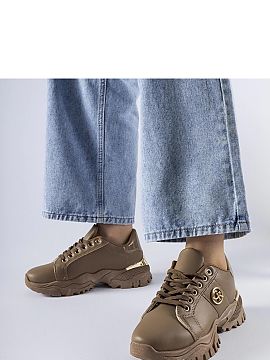 Tenişi Solea  Descrierea produsului: Sneakersii maro cu talpă masivă Arpaia sunt o alegere excelentă pentru persoanele care apreciază confortul și st