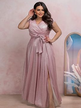 Rochie marime plus With You  Rochia eleganta si sclipitoare intr-o nuanta de roz murdar este o alegere perfecta pentru ocazii speciale. Realizata dintr-un material delic