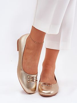 Balerini Step in style  Elegantele balerine pentru femei sunt fabricate din piele ecologică. Vârfurile sunt ușor rotunjite, asigurând confort și ușurință. T