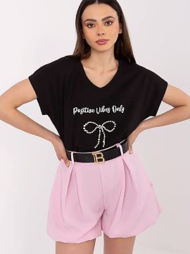 Tricou Factory Price  Tricou casual pentru femei creat pentru confortul zilnic și aspectul trendy. Croit din bumbac de înaltă calitate cu adaos de elastan, se 