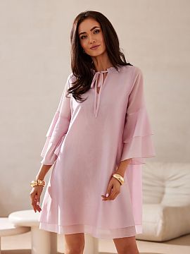 Rochie elegantă Roco Fashion  Rochia Beatrice cu croială trapez și lungime până la genunchi, confecționată din Lyocell ușor și aerisit. Modelul se caracterizează