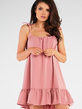 Rochie de zi Infinite You  Rochie de vară din tricot moale. Modelul care se lărgește spre partea de jos ascunde mici imperfecțiuni ale siluetei și este o opțiune