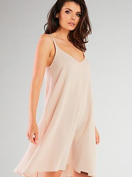 Rochie de zi Infinite You  Rochia este realizată dintr-un material extrem de plăcut și elastic, care poate oferi un confort și o libertate de mișcare nelimitată.