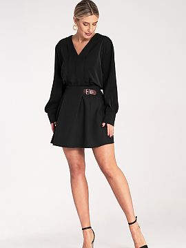 Fustă scurtă Figl  Fustă mini stilată cu croială ușor evazată, realizată dintr-un material elegant. Model cu talie elastică și curea laterală cu catar