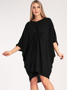 Rochie de zi Figl  Rochie lejeră și asimetrică dintr-un material ușor și elastic. Rochie cu mâneci largi și un inel decorativ împodobit cu material, cr