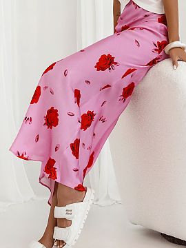 Fustă lungă IVON  Materialul este vâscoză, ușor satinat, cu un imprimeu pronunțat și un luciu subtil, care prinde lumina ca un filtru pe Instagram. Tăia