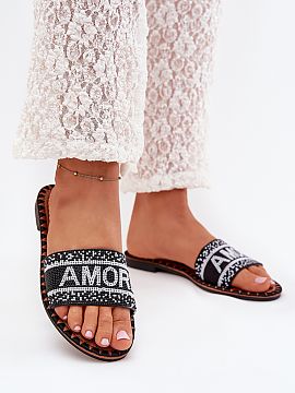 Şlapi Step in style  Șlapi pentru femei cu toc plat, cu o curea decorativă \