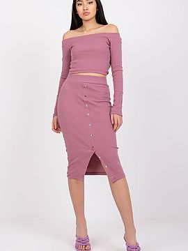 Completă Rue Paris  Setul elegant de damă din material cu dungi este o combinație perfectă între eleganță și confort, ideal pentru ziua de zi și pentru 