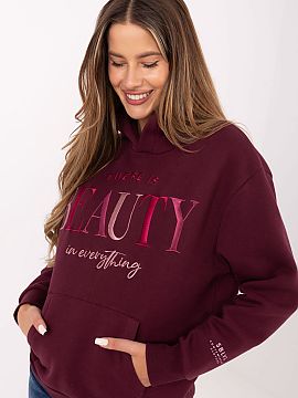 Bluza Sublevel  Bluza pentru femei într-un stil casual, creată pentru confortul zilnic și căldură. Realizată dintr-o amestec moale și durabil de bumb