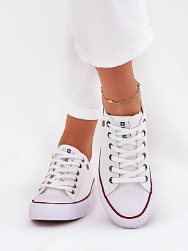 Tenişi Step in style  Tenisii damă de la marca Big Star, realizate din material textil, într-un design clasic și scurt, sunt o propunere atemporală care nu ie
