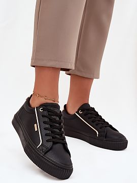 Pantofi de sport Step in style  Sneakersii pentru femei Big Star din piele ecologică sunt o combinație de stil și confort. Plasate pe o platformă, acestea oferă confor