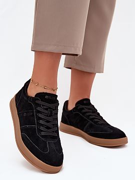 Pantofi de sport Step in style  Pantofi sport damă de la marca Big Star, confecționați din piele de căprioară naturală de înaltă calitate. Amplasați pe o platform�