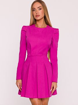 Rochie de zi Moe  Rochia cusută dintr-un material care imită denimul este o propunere elegantă și modernă, ideală pentru multe ocazii. Materialul este u