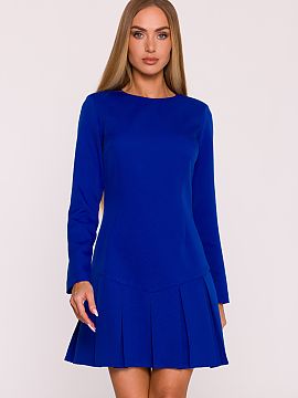 Rochie de zi Moe  Rochia clasică realizată dintr-un material neted cu finisaj mat este o propunere care combină simplitatea și eleganța într-o interpret