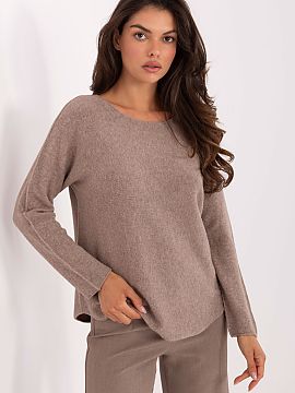 Pulover Italy Moda  Un pulover casual de damă de lungime standard, perfect pentru zi de zi și pentru muncă. Realizat dintr-o amestec de înaltă calitate de 