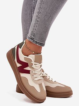 Pantofi de sport Step in style  Pantofi sport pentru femei din piele ecologică sunt o combinație de clasă și confort pentru fiecare zi. Modelul plasat pe o talpă de ca