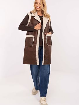 Vestă Factory Price  Vesta de damă cu blăniță este o alegere excelentă pentru sezonul toamnă/iarnă. Confecționată din poliester de înaltă calitate, es