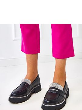 Mocasini Solea  Elegantii moccasini pentru femei într-un stil clasic sunt combinația perfectă între confort și eleganță. Realizate din piele ecologic