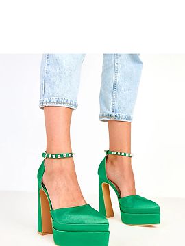 Pantofi cu toc simplu Solea  Elegantul pantofi cu toc pentru femei realizati din satin delicat, care fascineaza prin eleganta si finisajul lor exceptional. Varful subtir