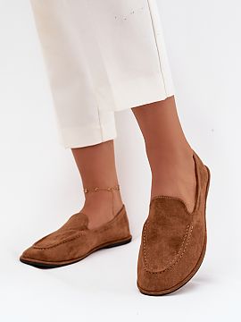 Mocasini Step in style  Mocasini de damă din piele ecologică sunt o propunere clasică și confortabilă pentru ziua de zi. Plasate pe o talpă plată, acestea ga