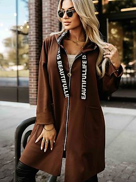 Palton Numoco  Descoperiți stilul modern și confortul, pardesiuul feminin de la marca Numoco Basic este combinația perfectă între relaxare casuală ș