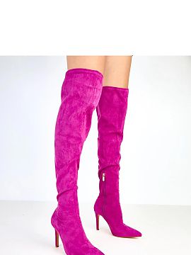 Cizme cu toc Solea  Cizmele de damă sunt un model elegant fabricat din piele ecologică de înaltă calitate, deosebindu-se prin vârful elegant ascuțit și l