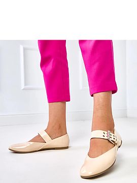 Balerinki Solea  Balerinii damă cu o cataramă decorativă sunt o alegere elegantă și versatilă pentru ziua de zi. Realizate din piele ecologică lacuit