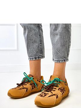 Pantofi de sport Solea  Pantofi sport cu șireturi sunt o combinație de confort, clasic și design modern. Realizate din piele ecologică de catifea, asigură dura