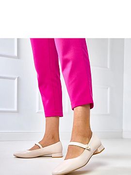 Pantofi cu toc Solea  Decolteuri cu o curea decorativă cu perlă sunt un model elegant și subtil, care va adăuga farmec oricărei stilizări. Realizate din pie