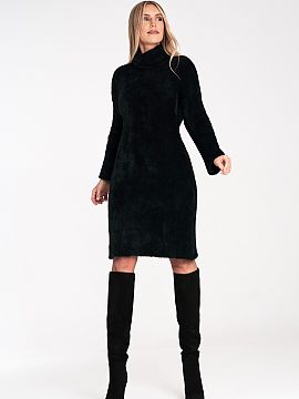Rochie de zi Figl  Rochia este fabricată dintr-un tricot extrem de moale și pufos, care îmbracă cu confort. Mânecile lungi, evazate îi conferă ușurinț