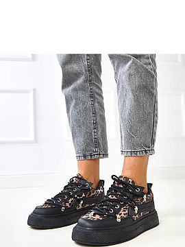 Pantofi de sport Solea  Pantofi sport eleganti cu un design redus, care se disting prin insertii elegante cu model pantera. Realizati din piele ecologica, combina c