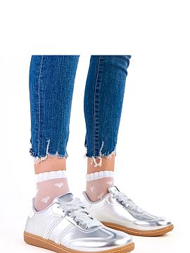 Pantofi de sport Solea  Pantofi sport pentru femei cu un caracter modern, confecționați din piele ecologică de înaltă calitate. Modelul cu șireturi cu șiretu