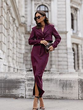 Completă LaBalancia  Setul WARRIS Bordo este combinația ideală de eleganță și confort, care cu siguranță va satisface nevoile fiecărei femei. Realizat di