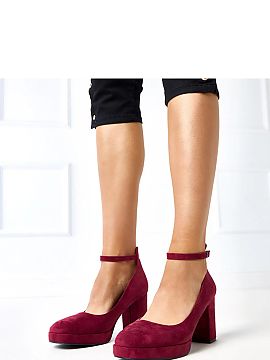 Pantofi dcu toc gros Solea  Elegantele pantofi cu toc pentru femei, realizați din piele ecologică moale și catifelată, sunt o alegere stylish pentru diverse ocazii.