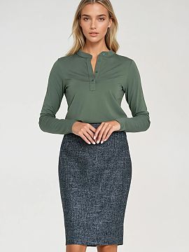 Bluză Nife  Bluza elegantă de damă cu croială fit ce subliniază silueta. Realizată dintr-un material elastic cu spandex, care oferă confort și li