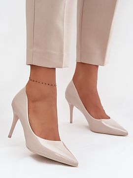 Pantofi cu toc subţire (stiletto) Step in style  Elegantele pantofi cu toc pentru femei, realizați din piele ecologică lucioasă, sunt un model atemporal care completează perfect gardero
