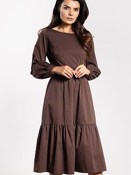 Rochie de zi awama  Elegantna rochie midi cu croiala evazata combina eleganta cu gratia feminina. Partea superioara ajustata subliniaza delicat silueta, iar tal