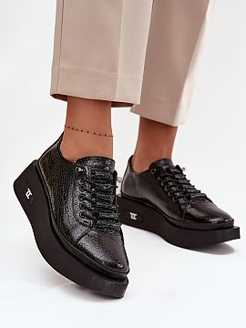 Pantofi Step in style  Pantofi de damă marca Artiker din piele naturală lucioasă sunt o propunere care îmbină eleganța cu confortul zilnic. Finisajul lucios 