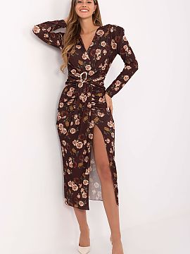 Rochie elegantă Italy Moda  Rochia creion elegantă este alegerea perfectă pentru ocazii speciale. Realizată dintr-o amestec plăcut la atingere de viscoză și polie