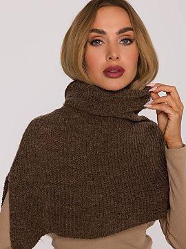 Centrala Moe  Coșul de fum învelitor este realizat dintr-un fir moale cu o țesătură lejeră, care oferă căldură și confort deosebit la purtare. M